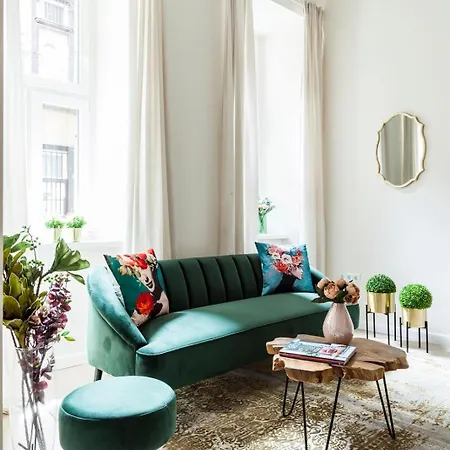 Greta's Rose * Budapešť